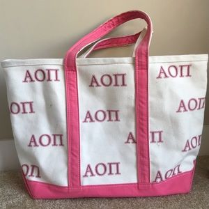 Alpha Omicron Pi (AOII) XL Crabberrie Tote